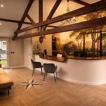 Wellness Tuin - Ultieme Partner Beleving - St Hubertus Met Indoor Jacuzzi, Openhaard, Prive Hottub En Prive Sauna In Jachthut Stijl - Gratis Fles Prosecco & Leuke Partner Connect Box ! Horst