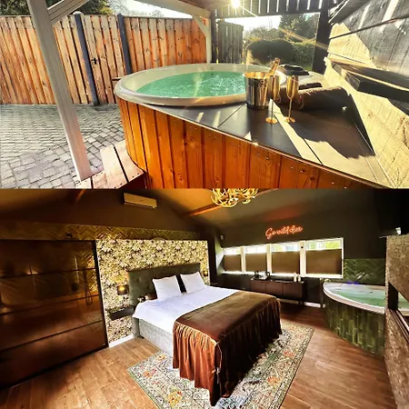 Wellness Tuin - Ultieme Partner Beleving - St Hubertus Met Jacuzzi ,openhaard, Prive Hottub En Prive Sauna In Jachthut Stijl